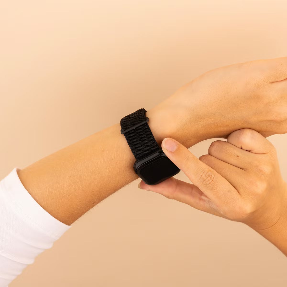 imoshion Nylon bandje voor de Apple Watch | 38/40/41/42 mm - Zwart